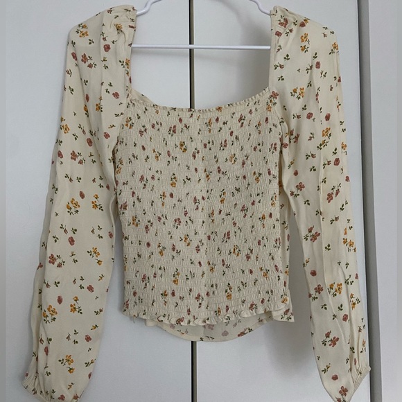 Reformation Reign Top in Bellagio Floral - worn once, perfect piece for fall - Picture 5 of 6